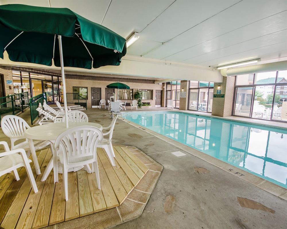Clarion Pointe Louisville East Eksteriør bilde